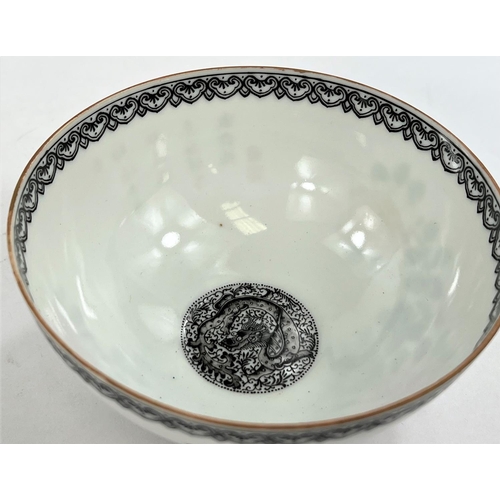 492 - A Chinese 20th century bowl with floral decoration and seal mark to base, dia. 13cm