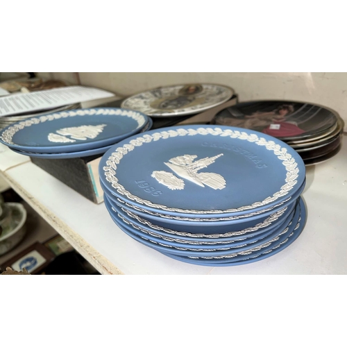 579A - Ten Wedgwood blue Jasperware calendar plates; other collectors plates