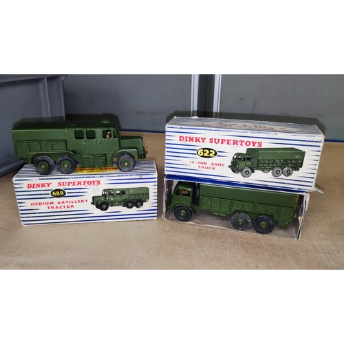 249 - Two originally boxed vintage Dinky super toys military vehicles: 622 - 10 Ton Army Truck and 689 med... 