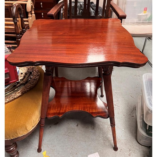 968 - An Edwardian shaped square top 2 tier occasional table on reeded legs