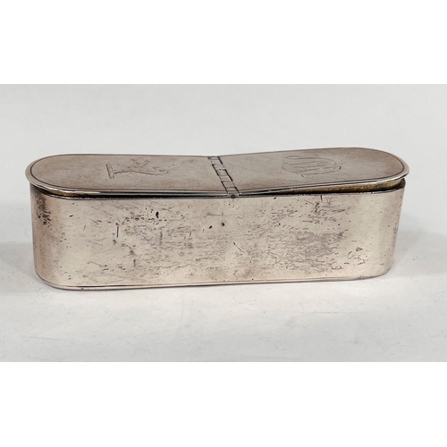 754 - An 18th century silver snuff box, double sided with 2 hinged top sections and gilded interior, drago... 