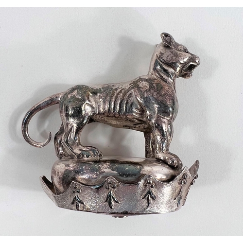 760 - PAUL STORR: a Georgian silver lidded entree dish with etched shield crest, silver lion on crown deta... 