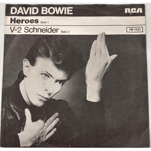 255 - DAVID BOWIE: 6 European issue picture sleeve 45's