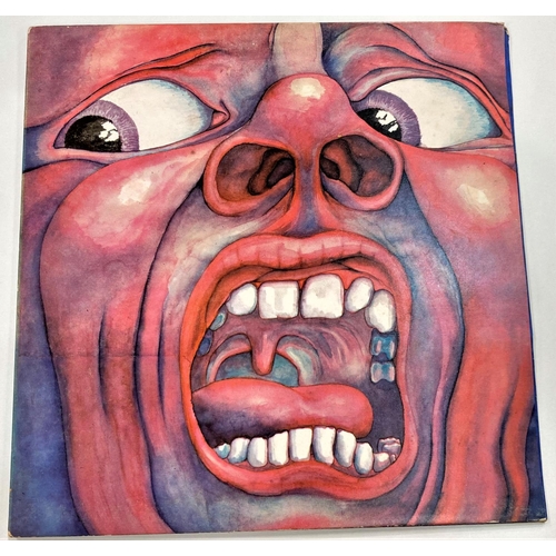 356 - KING CRIMSON - IN THE COURT OF THE CRIMSON KING, Island ILPS 9111, LP, gatefold sleeve, 1st pressing... 