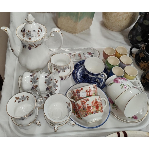 594C - A Royal Albert Lorraine 6 setting tea service with coffee pot, milk jug, sugar bowl etc