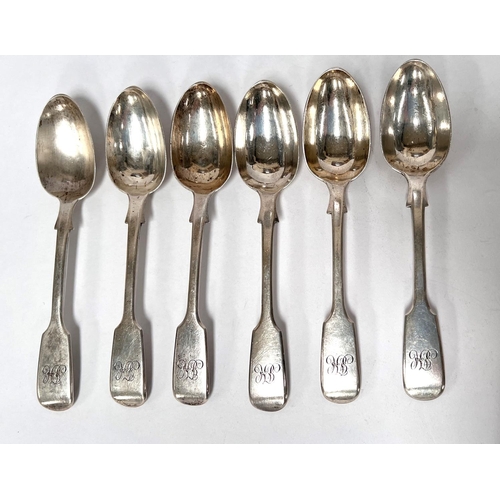 683 - A set of 6 hallmarked silver fiddle pattern teaspoons, monogrammed, London 1876, 6oz