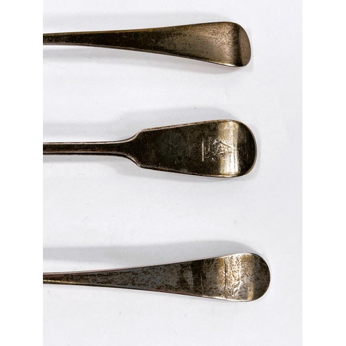 749 - Three Georgian silver basting spoons, 1 fiddle pattern, 2 Old English pattern, 1808 & 1809, mark... 