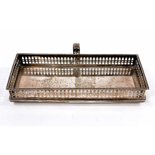 752 - An 18th century silver 'snuffer'/serving tray with beaded and pierced gallery, decorative handle and... 