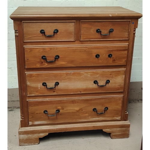 905 - A modern pine chest of 3 long and 2 short drawers with carved pollen decoration, height 113cm, width... 