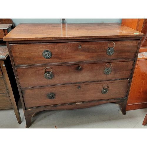 978 - A mahogany chest of 3 long drawers, length 106cm, depth 54cm, height 92cm (WW a.f)