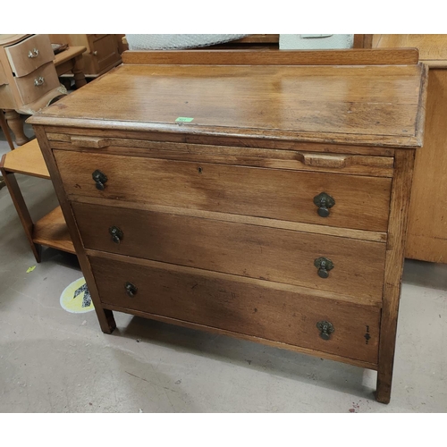 921 - A 1930's light oak 3 height dressing table and chest of drawers with brushing slides