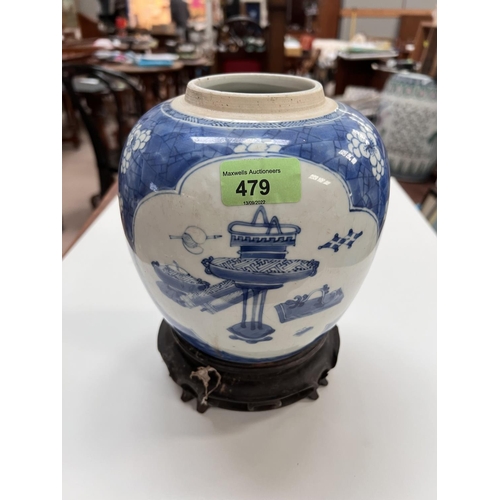 479 - An 19th century Chinese large blue & white ginger jar with prunus blossom, and 2 panels with vas... 