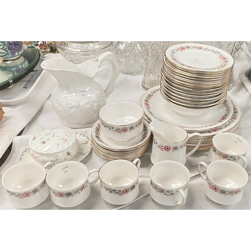 584 - Paragon 'Belinda' china and part tea set