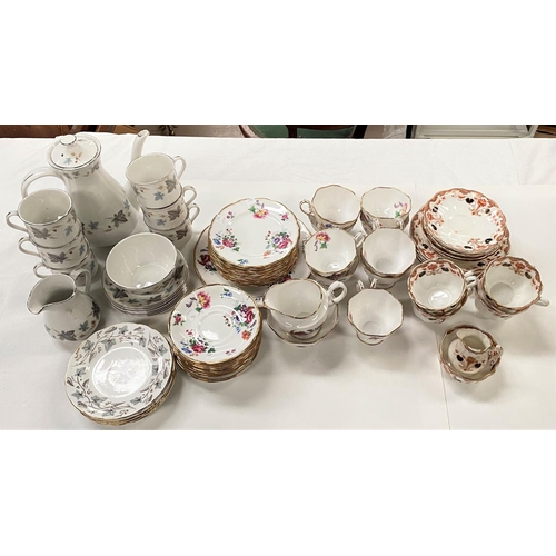 542 - A Royal Albert part tea service 