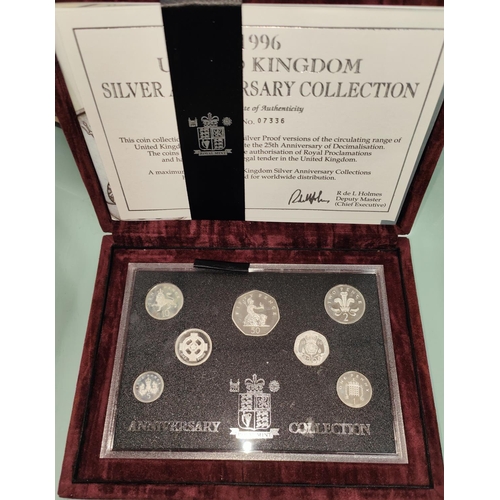 288A - GB: A 1996 silver anniversary set £1- 1p