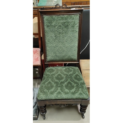 1000 - A 19th century rosewood pre dieu, with green upholstery.