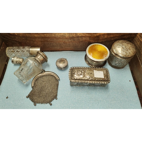 686 - A glass pin dish with silver cover, a Victorian silver pill box, other silver pieces