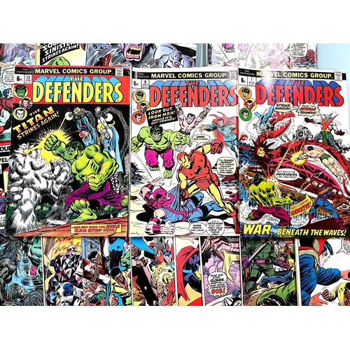 305 - Marvel Comics 1970's The Defenders 7,9 x 2, 11-13, 15-30 (22 issues mainly UK pricing)