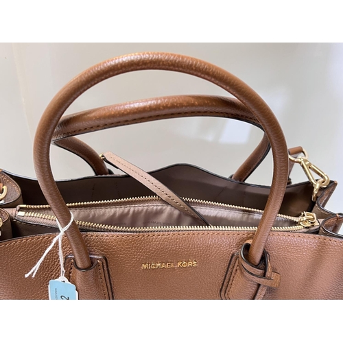 172 - MICHAEL KORS - Studio Mercer large brown leather convertible tote bag, double handles with tags