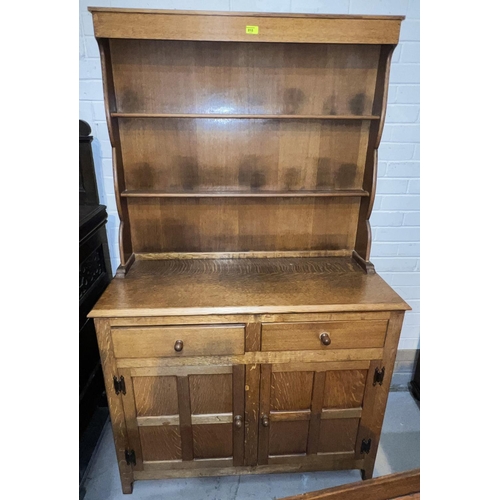 958 - An early 20th century golden oak Welsh dresser