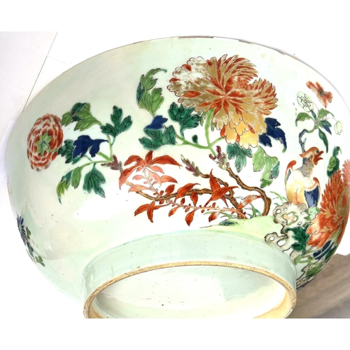 361 - A large and impressive 19th century Chinese Imari pattern punch bowl with birds and floral decoratio... 