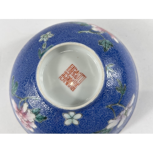 375 - A Chinese powder blue chrysanthemum polychrome decorated bowl with incised scrolling decoration, sea... 