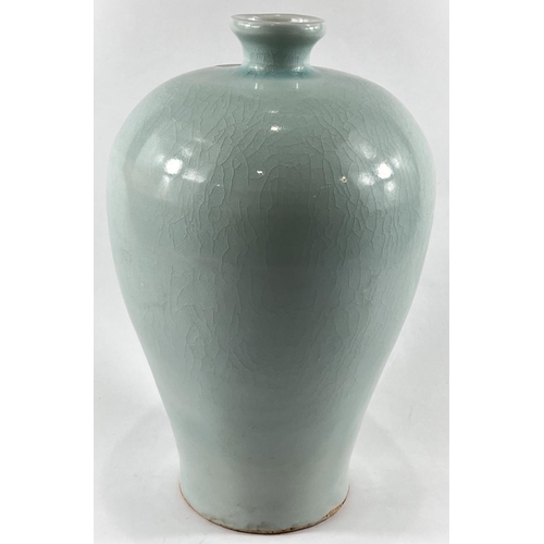 431 - A large Chinese Mai Ping shaped celadon crackle style vase with wide shoulder and thin neck, ht. 30c... 