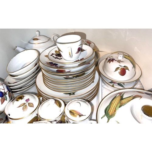 550 - A selection of Royal Worcester Evesham approx 43 pieces