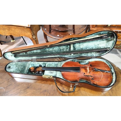 336 - An interesting 18th century full size violin labelled inside: Carlo Antonio Testore Figlio Maggiano ... 