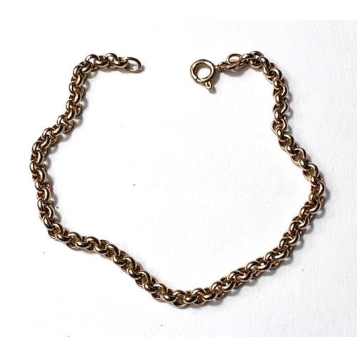 690 - A 9 carat hallmarked gold belcher chain bracelet. 2.9 gm