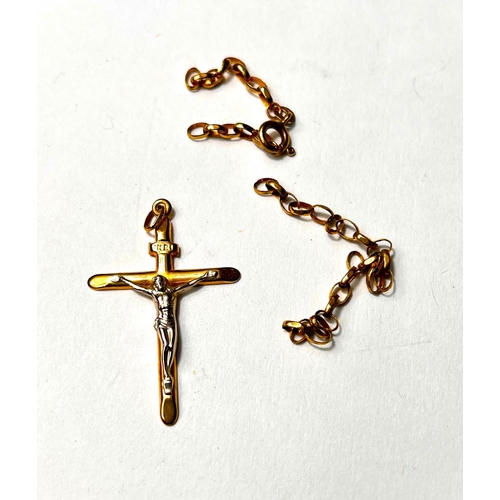 696 - A yellow metal crucifix pendant on belcher chain, both stamped '375', 5gm (chain a.f.)