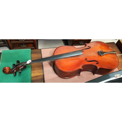 342 - A Modern good quality full size cello with two piece back, scrolling head decoration, L122cm