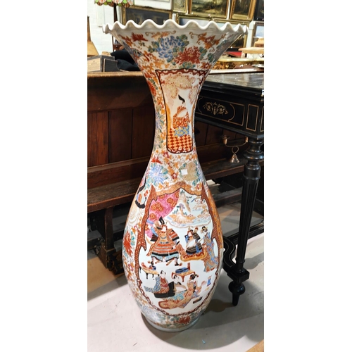 399 - A very large and impressive Meiji era Japanese baluster vase with folded rim, decorated with panels ... 