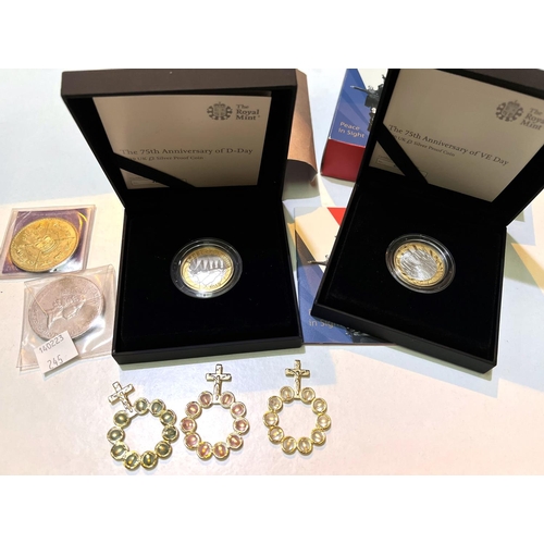 245 - A 2019 75th anniversary of D-Day silver proof £2 coin and a 2020 75th anniversary of VE Day silver p... 