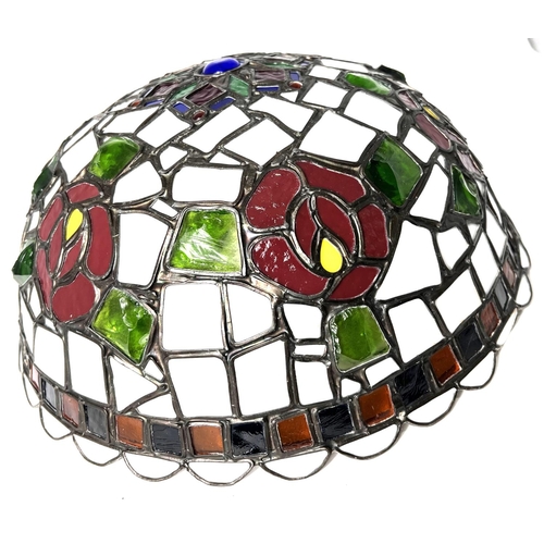 558 - An early 20th century leaded glass ceiling light bowl with jewelled glass and floral decoration, dia... 