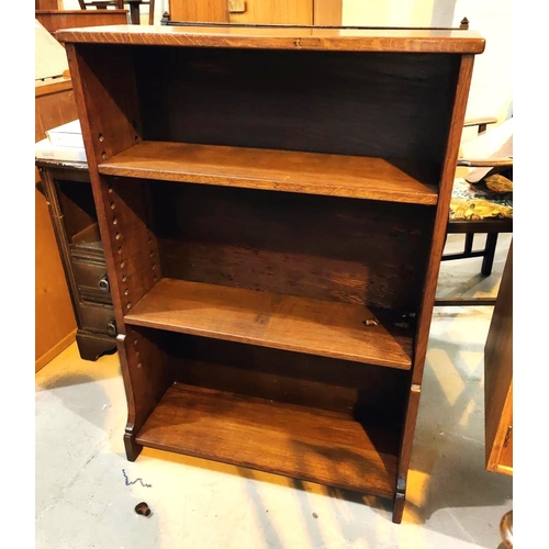 926 - An good quality oak book case three height, 76cm width, height 108cm