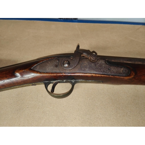 350 - A Brown Bess India Pattern Musket converted from flintlock to percussion, barrel 84cm, the lock plat... 