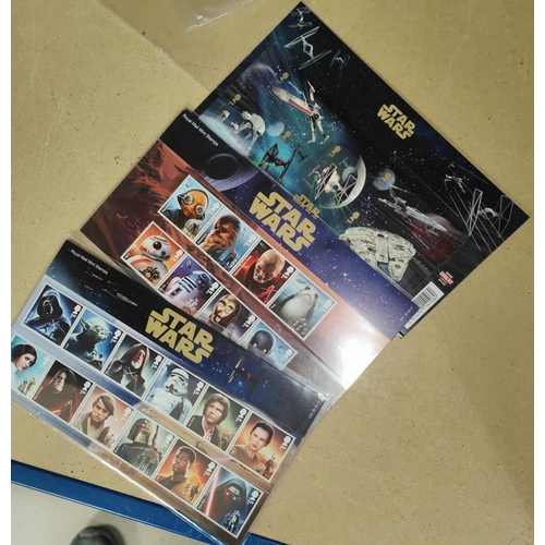 279 - STAR WARS: 26 mint 1st class stamps in 3 sets 