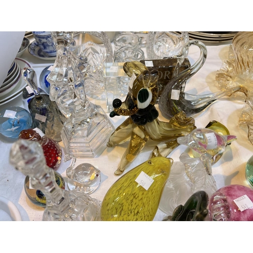 540 - A selection of cut and other glassware