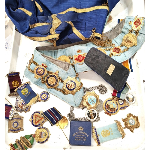 320 - Five hall marked silver Masonic jewels and a selection of other Masonic regalia etc