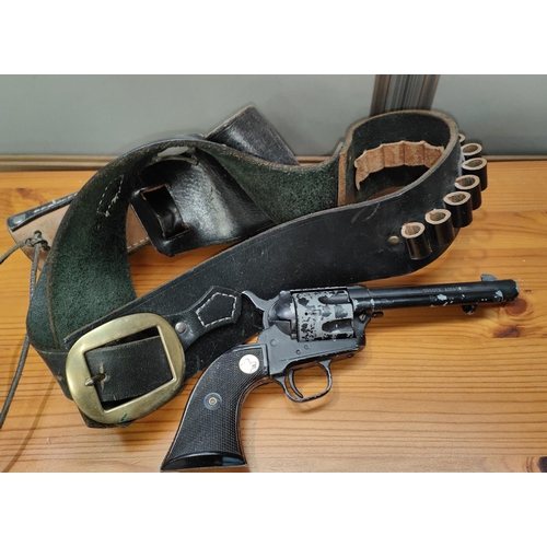 388J - A display revolver with leather holster 