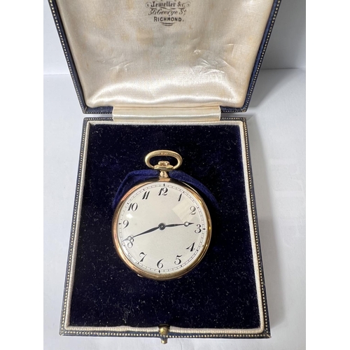 735 - A gent's half hunter keyless pocket watch in yellow metal, the front cover stamped '18c', gross weig... 