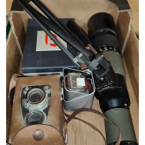 136 - A Tamron telescope on tripod stand; a vintage Craftsman box camera; a boxed watch/pen presentation s... 