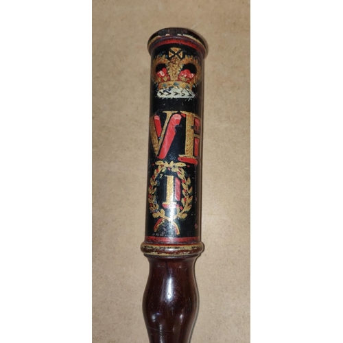 94 - A mahogany truncheon with painted decoration VR 1, bears initials A.L.D., 37cm