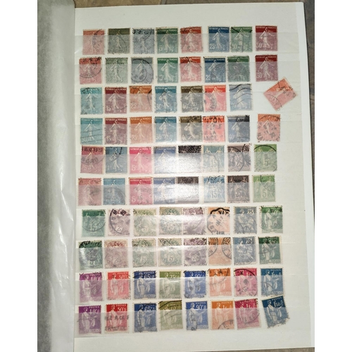 372B - A collection of late 19th / early 20th century French stamps in album