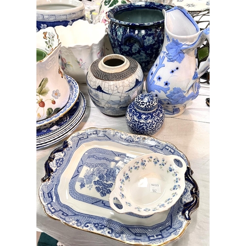 562 - A selection of blue & white pottery; etc.