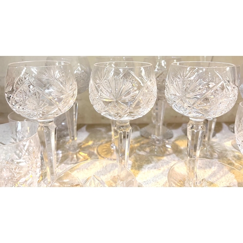 581 - A 6 setting suite of Crystal glasses (made in Czechoslovakia): white wine; red wine; sherry and tumb... 