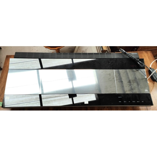 172 - Bang & Olufsen:  a CD stereo console with a pair of speakers