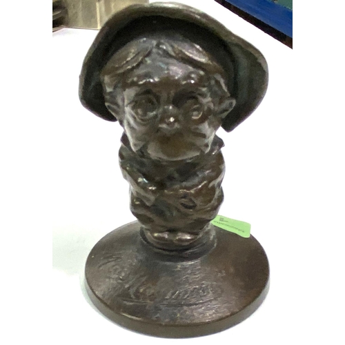 171 - Mrs Maymore, a bronze paperweight May and Padmore Xmas 1925, 8cm