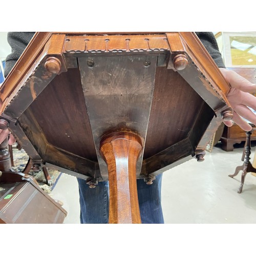 1037 - A mahogany octagonal occasional table 